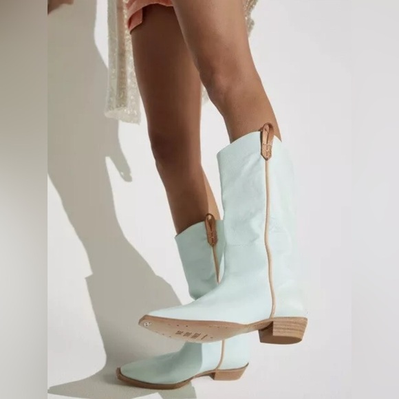 We The Free Montage Tall Boots Cactus Milk Leather Size 40 US 9.5 EUC - Picture 1 of 9